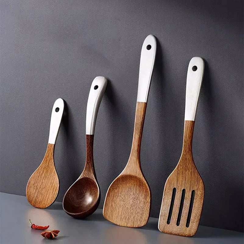 5pcs Natural Wooden Kitchen Utensils Set – Spatula, Spoon, and Flipper